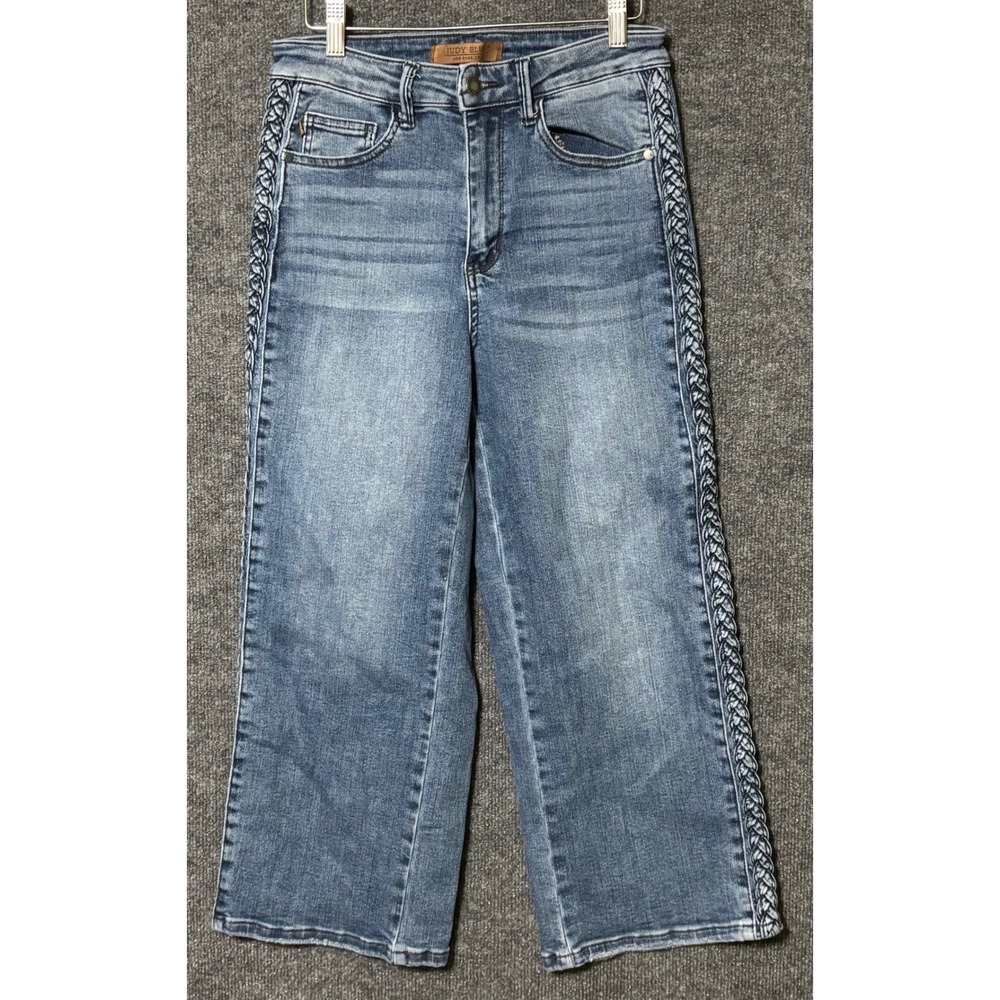 Judy Blue Jeans Women 5/27 "She's French" Braided Side Seam Wide Leg Cropped